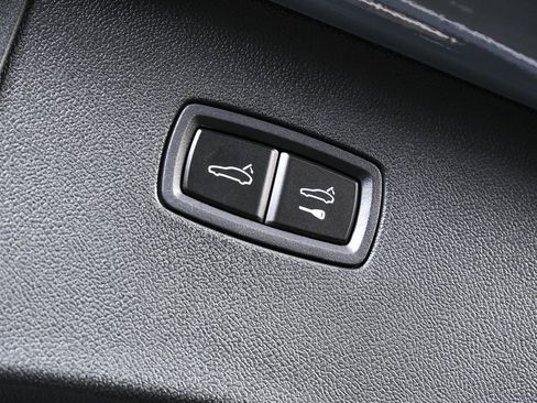 New 2026 Porsche Cayenne S image 32