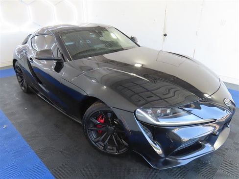 Used 2021 Toyota Supra w/ Safety & Technology Package image 5