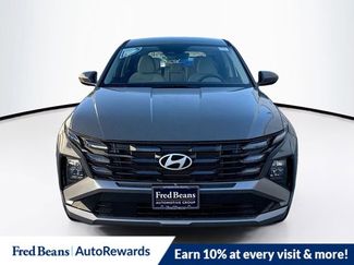 New 2026 Hyundai Tucson SE video 2