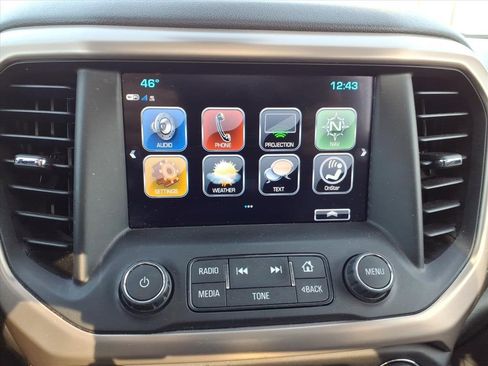 Used 2018 GMC Acadia Denali w/ Technology Package image 19