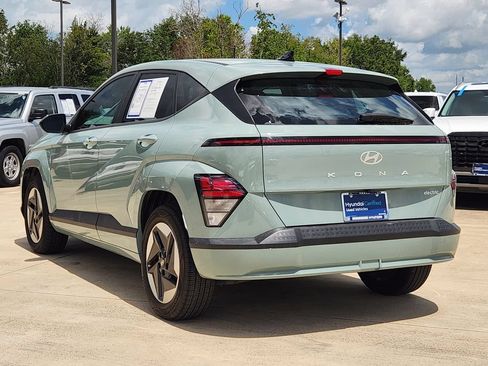 Used 2024 Hyundai Kona SE FWD image 7