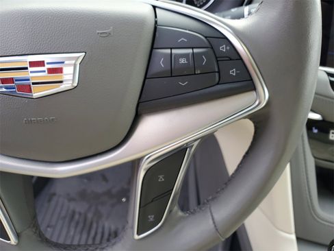 Used 2023 Cadillac XT5 Premium Luxury w/ LPO, Floor Liner Package image 15