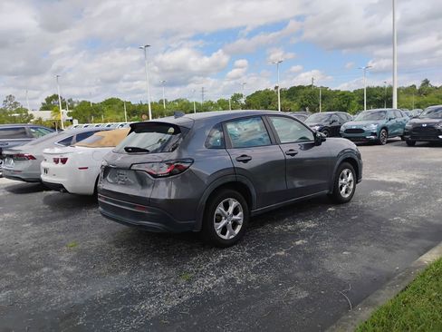 Used 2023 Honda HR-V LX image 5