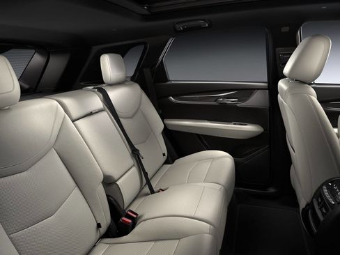 New 2026 Cadillac XT5 Sportv image 10