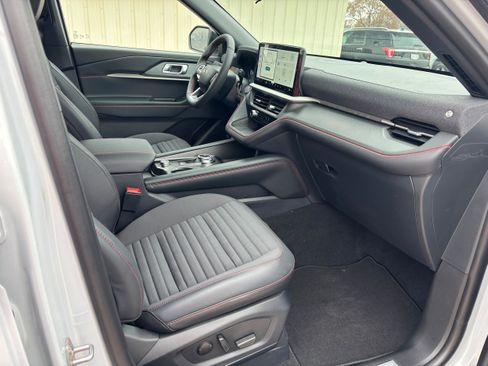 New 2026 Ford Explorer ST-Line image 14