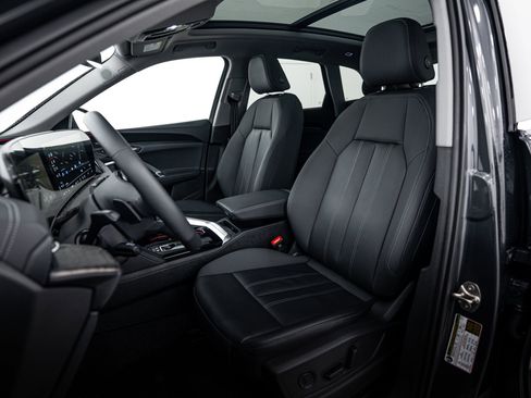 Certified 2025 Audi Q5 Premium Plus w/ Premium Plus image 15