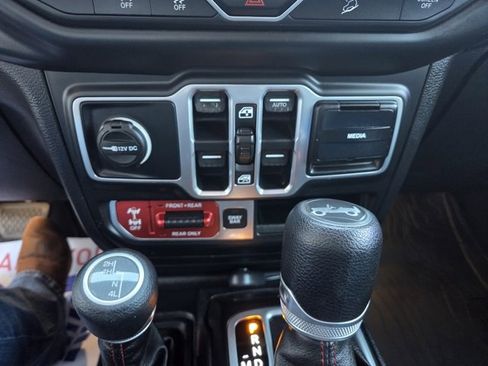 Used 2018 Jeep Wrangler Unlimited Rubicon image 20