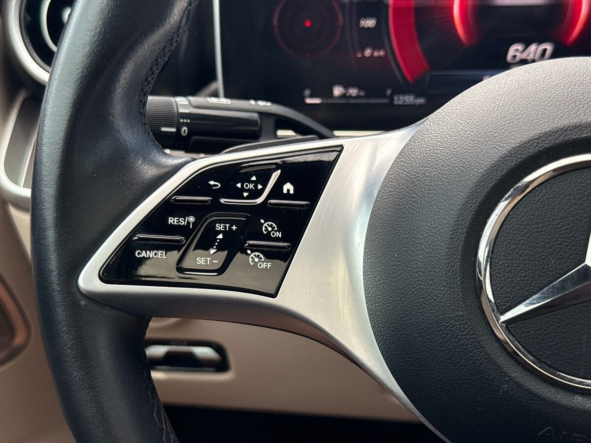 Used 2024 Mercedes-Benz C 300 4MATIC Sedan image 28