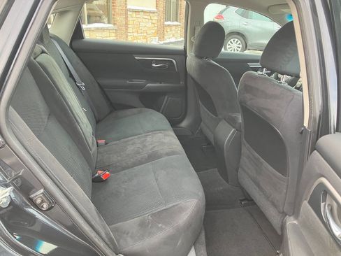 Used 2014 Nissan Altima 2.5 S w/ Display Audio Package image 16