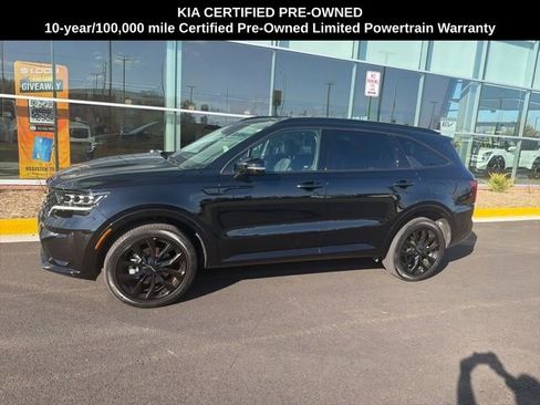 Certified 2023 Kia Sorento SX image 3