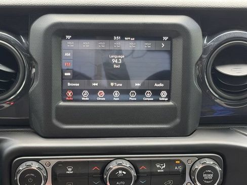Used 2023 Jeep Wrangler Unlimited Sport AWD/4WD image 17