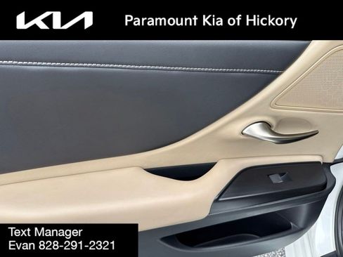 Used 2020 Lexus ES 350 w/ Premium Package FWD image 12
