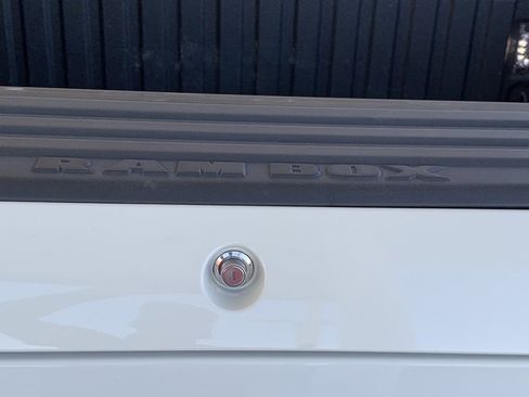 Used 2020 RAM 2500 Limited image 47