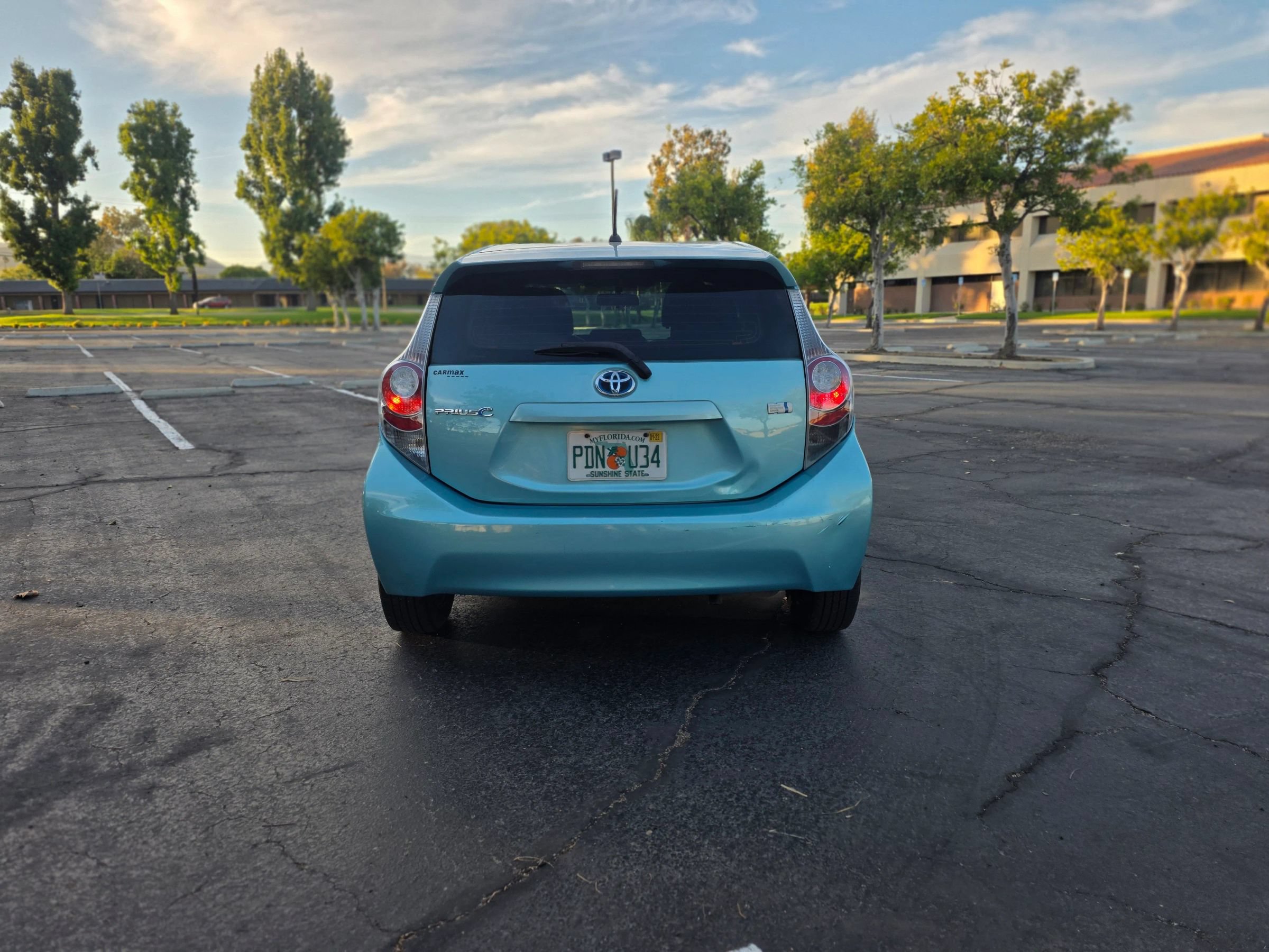 Used 2013 Toyota Prius C Two FWD image 5