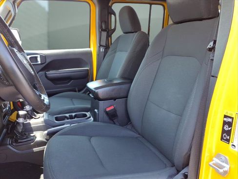 Used 2021 Jeep Wrangler Unlimited Sport AWD/4WD image 14