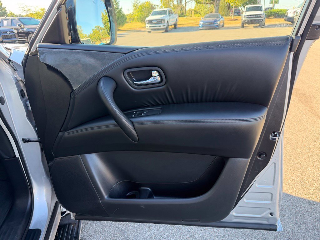 Used 2021 Nissan Armada SV RWD image 16