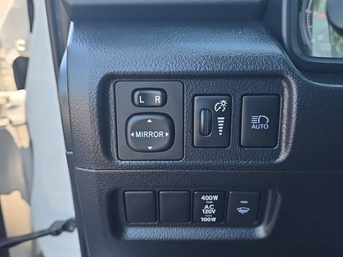 Certified 2023 Toyota 4Runner TRD Off-Road AWD/4WD image 18