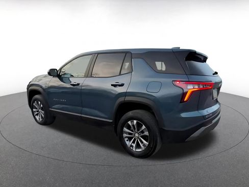 Used 2025 Chevrolet Equinox LT image 10