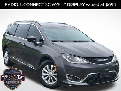 Used 2017 Chrysler Pacifica Touring-L