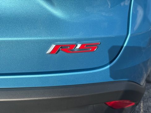 Used 2025 Chevrolet Trax RS image 12