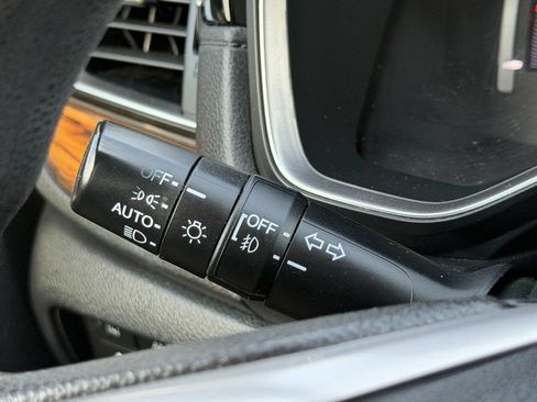 Used 2019 Honda CR-V EX image 48