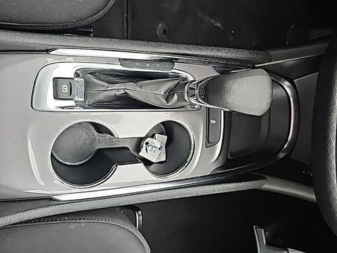 Used 2023 Chevrolet Malibu LT image 7