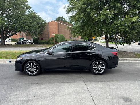 Used 2016 Acura TLX V6 FWD image 3