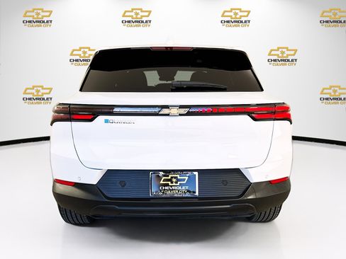 Used 2025 Chevrolet Equinox EV LT image 6