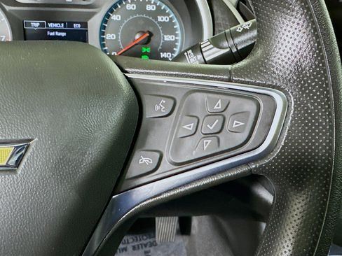 Used 2024 Chevrolet Malibu LT FWD image 17