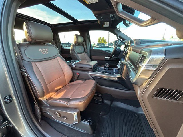 Used 2025 Ford F150 King Ranch AWD/4WD image 39