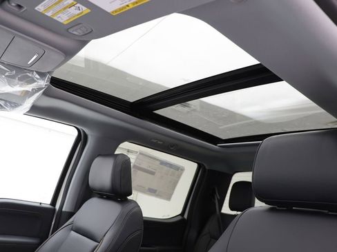 New 2026 Ford F250 Lariat w/ Chrome Package image 21