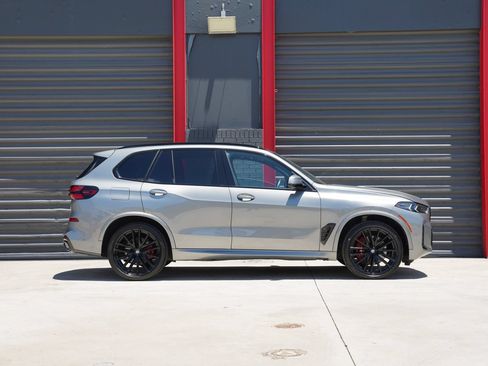 Used 2024 BMW X5 sDrive40i w/ M Sport Package RWD image 12