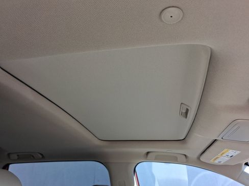 Used 2024 Honda CR-V EX-L image 23
