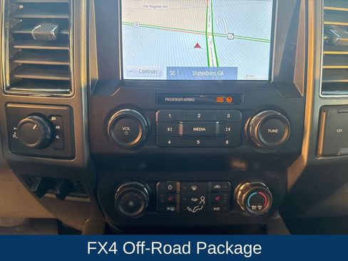 Used 2022 Ford F250 XLT w/ XLT Premium Package image 20