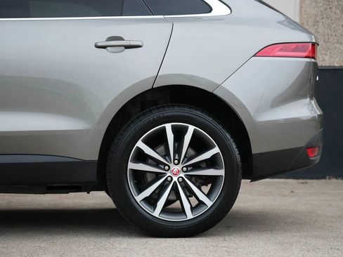Used 2018 Jaguar F-PACE Prestige AWD/4WD image 9