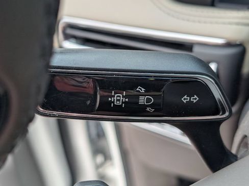Used 2021 Lincoln Corsair Reserve w/ Equipment Group 201A FWD image 27
