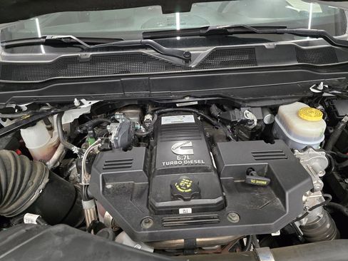 Used 2024 RAM 3500 Big Horn image 17