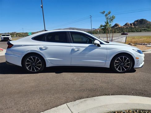 Certified 2021 Hyundai Sonata Limited image 3