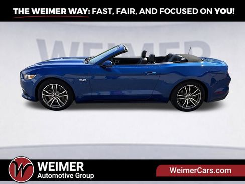 Used 2017 Ford Mustang GT Premium w/ Equipment Group 401A RWD image 9