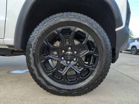 Certified 2026 Chevrolet Colorado Trail Boss AWD/4WD image 26