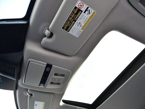 Used 2023 Nissan Ariya image 24