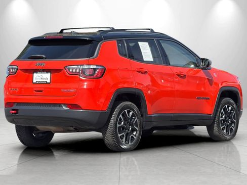 Used 2020 Jeep Compass Trailhawk AWD/4WD image 2