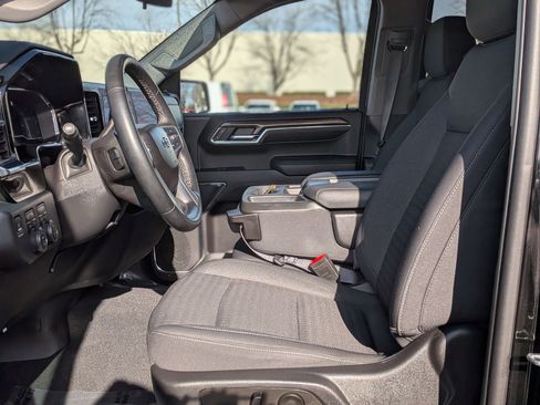 Certified 2023 Chevrolet Silverado 1500 LT Trail Boss image 16