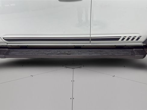 Certified 2021 Ford Bronco First Edition AWD/4WD image 33
