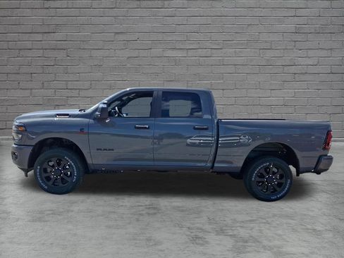 New 2026 RAM 2500 Big Horn AWD/4WD image 5