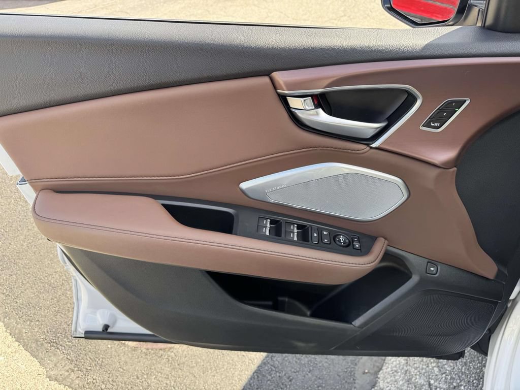 Certified 2024 Acura RDX w/ Technology Package AWD/4WD image 15
