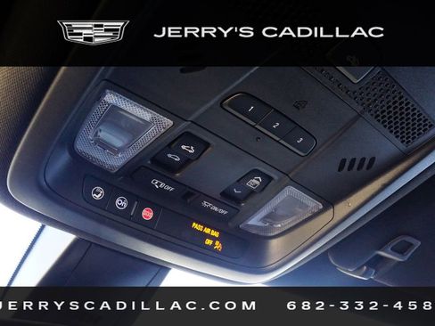 Certified 2025 Cadillac XT6 Premium Luxury image 14