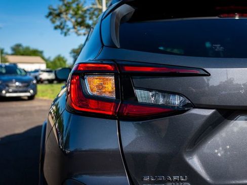 Certified 2024 Subaru Crosstrek 2.0i Premium image 17