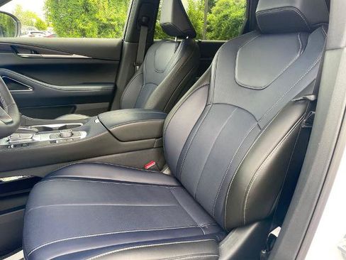 Certified 2026 INFINITI QX60 Sport w/ Dark Cargo Package AWD/4WD image 17