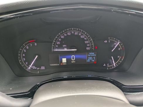 Used 2018 Cadillac XT5 Luxury w/ Driver Awareness Package FWD image 14